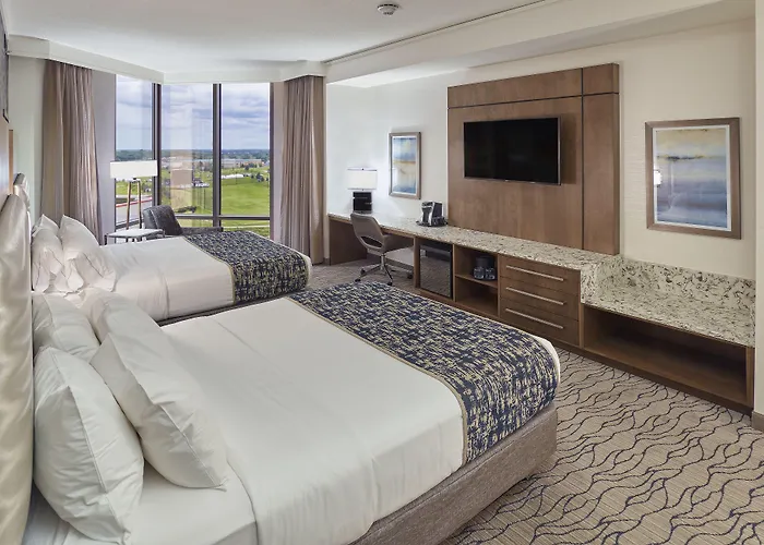 Mystic Lake Casino Hotel