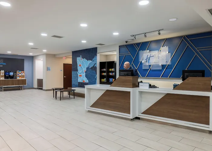 Holiday Inn Express Rochester South - Mayo Area By Ihg